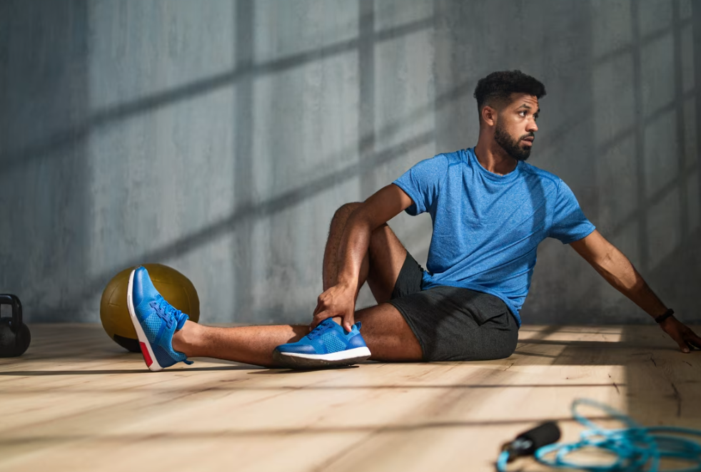 The Science Behind Stretching Before and After Workouts